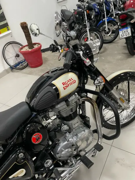 ROYAL ENFIELD Classic 500 , Foto 11