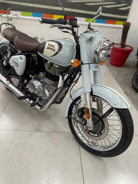 ROYAL ENFIELD Classic 350 ABS, Foto 3