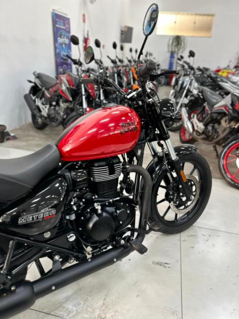 ROYAL ENFIELD Meteor 350 ABS, Foto 2