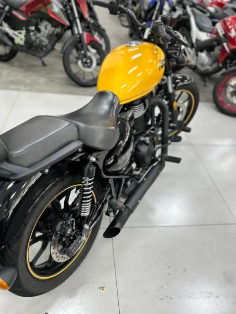 ROYAL ENFIELD Meteor 350 ABS, Foto 6