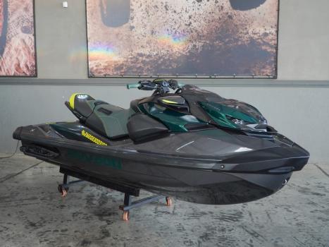 SEA DOO RXP-X Apex 300 , Foto 1