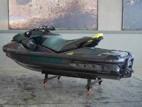 SEA DOO RXP-X Apex 300 , Foto 13