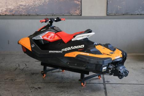 SEA DOO Spark Trixx 900 , Foto 3