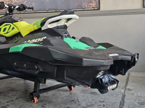 SEA DOO Spark Trixx 900 , Foto 6