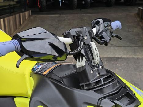 SEA DOO Spark Trixx 900 , Foto 3