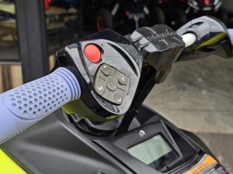 SEA DOO Spark Trixx 900 , Foto 12
