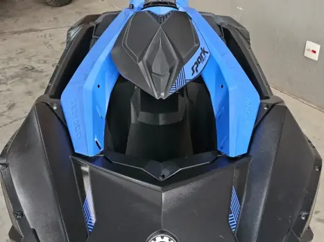 SEA DOO Spark Trixx 900 , Foto 6
