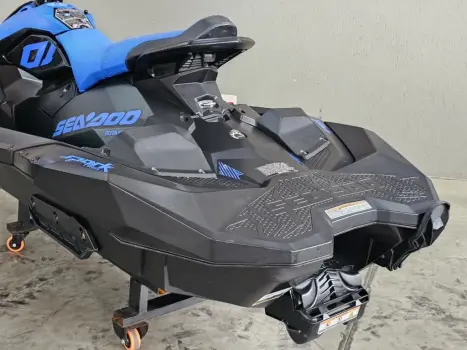SEA DOO Spark Trixx 900 , Foto 10