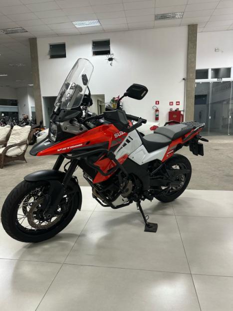 SUZUKI DL 1050 V-STROM XT ABS , Foto 3