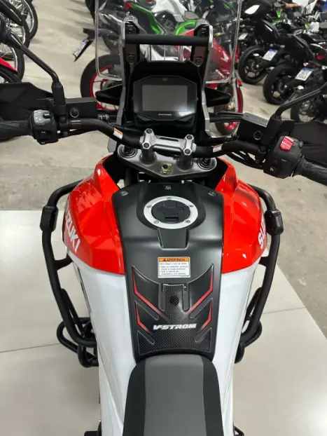 SUZUKI DL 1050 V-STROM XT ABS , Foto 5