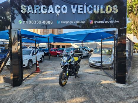 SUZUKI DL 1050 V-STROM XT ABS , Foto 1