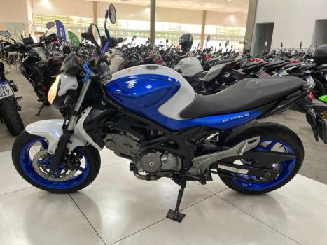 SUZUKI Gladius 650 , Foto 9