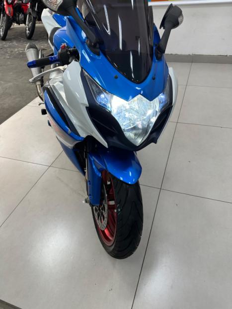 SUZUKI GSX-R 1000 SRAD , Foto 4