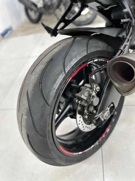 SUZUKI GSX-R 1000 SRAD , Foto 4