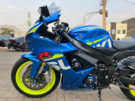 SUZUKI GSX-R 750 Srad MOTO GP, Foto 13