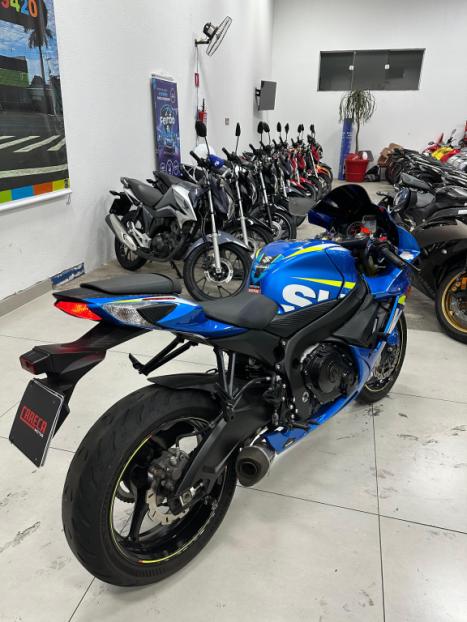 SUZUKI GSX-R 750 Srad MOTO GP, Foto 6