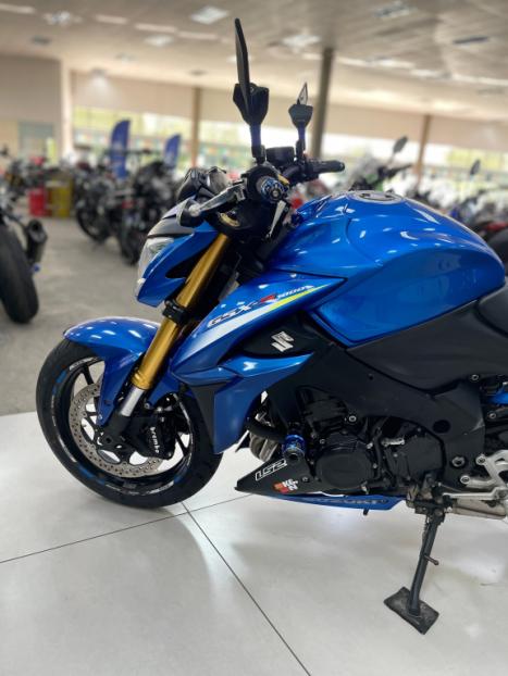 SUZUKI GSX-S 1000 A, Foto 3