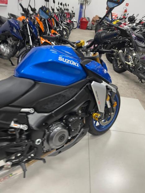 SUZUKI GSX-S 1000 A, Foto 2