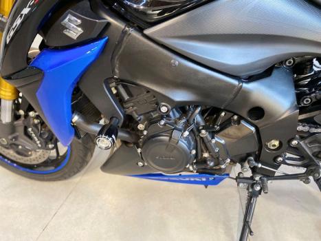 SUZUKI GSX-S 1000 A, Foto 11