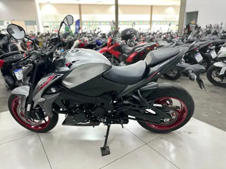 SUZUKI GSX-S 1000 A, Foto 12