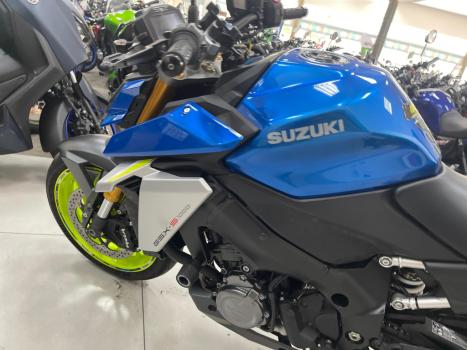 SUZUKI GSX-S 1000 A, Foto 3