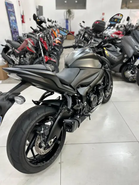 SUZUKI GSX-S 1000 A, Foto 6
