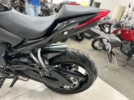 SUZUKI GSX-S 1000 A, Foto 9