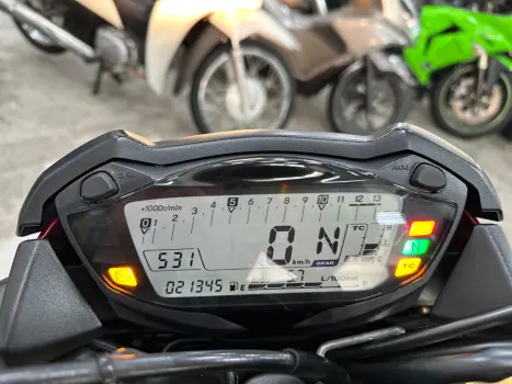 SUZUKI GSX-S 1000 A, Foto 11