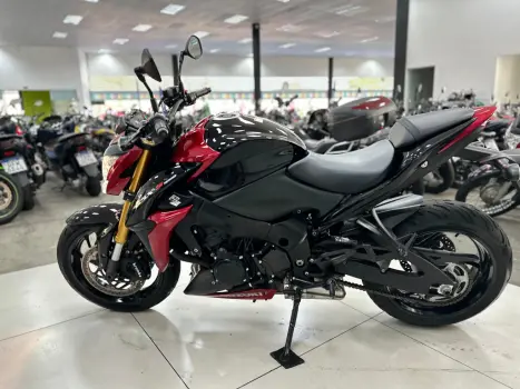 SUZUKI GSX-S 1000 A, Foto 12