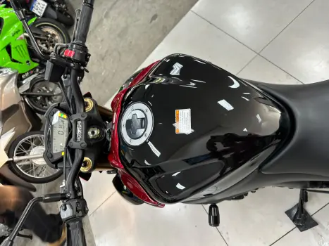 SUZUKI GSX-S 1000 A, Foto 13