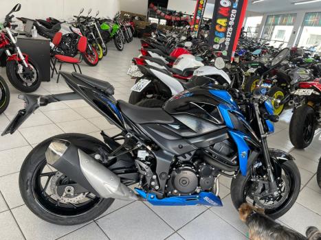 SUZUKI GSX-S 750 , Foto 5