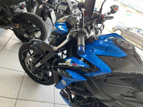 SUZUKI GSX-S 750 , Foto 8