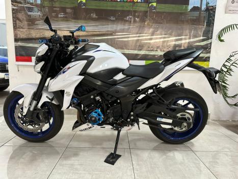 SUZUKI GSX-S 750 ABS, Foto 3