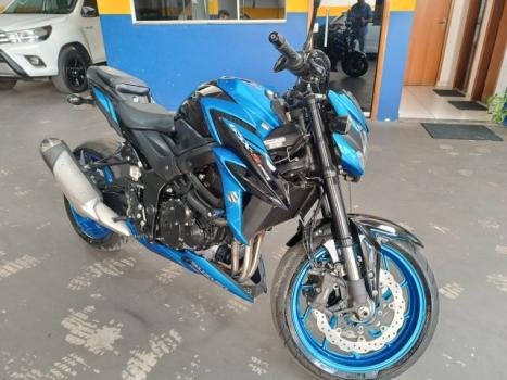 SUZUKI GSX-S 750 ABS, Foto 4