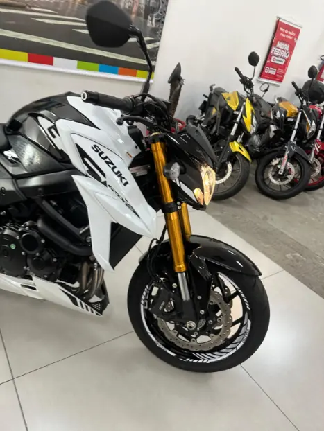 SUZUKI GSX-S 750 ABS, Foto 3