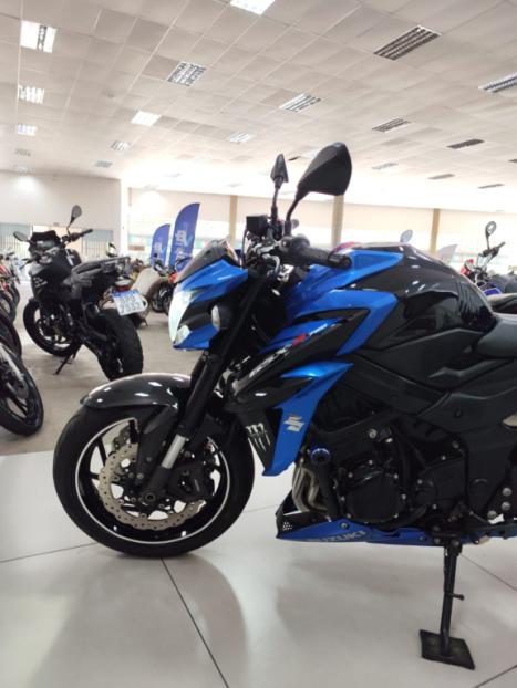 SUZUKI GSX-S 750 ABS, Foto 3