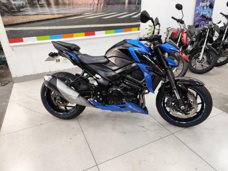 SUZUKI GSX-S 750 ABS, Foto 2