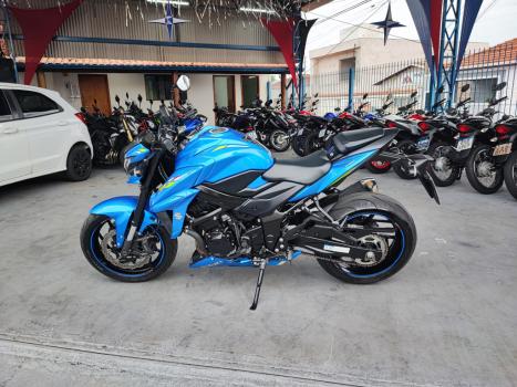 SUZUKI GSX-S 750 ABS, Foto 3