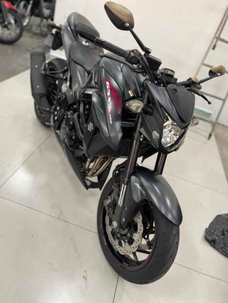 SUZUKI GSX-S 750 ABS, Foto 4