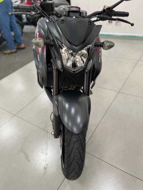 SUZUKI GSX-S 750 ABS, Foto 5