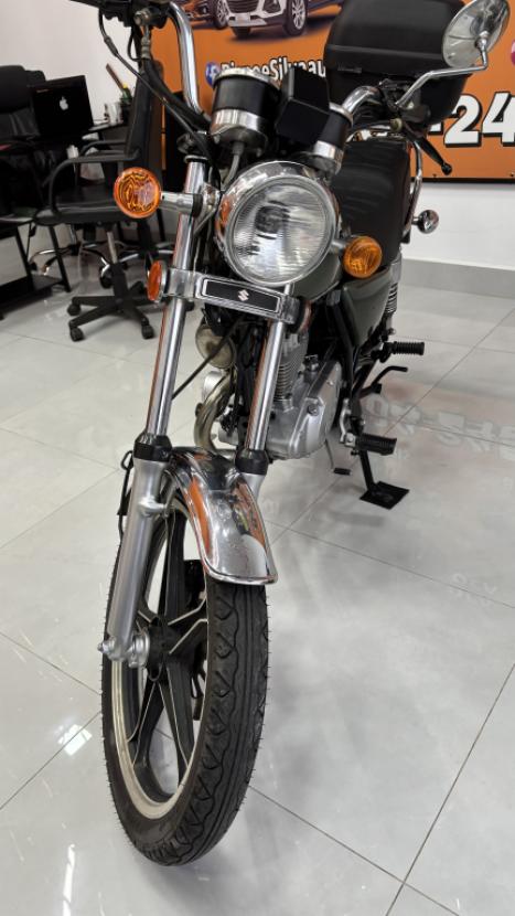 SUZUKI Intruder 125 , Foto 12