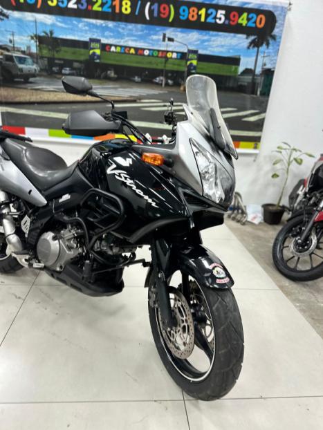 SUZUKI V-Strom DL 1000 , Foto 6