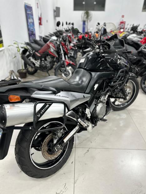 SUZUKI V-Strom DL 1000 , Foto 8