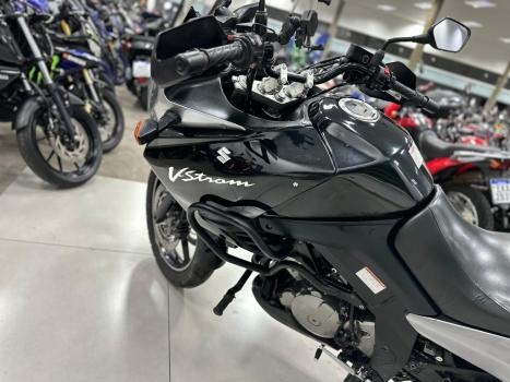 SUZUKI V-Strom DL 1000 , Foto 12