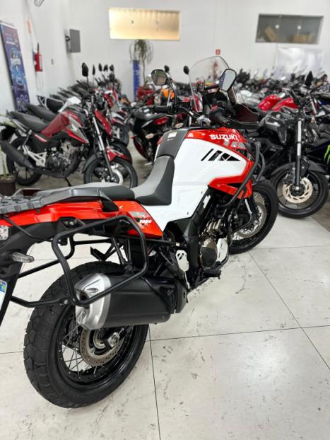 SUZUKI V-Strom DL 1050 , Foto 13