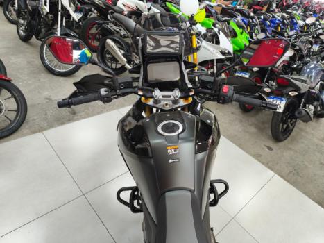 SUZUKI V-Strom DL 1050 , Foto 2