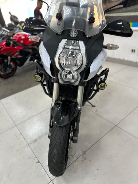 SUZUKI V-Strom DL 1000 , Foto 6