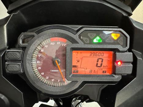 SUZUKI V-Strom DL 1000 , Foto 9