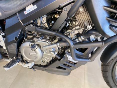 SUZUKI V-Strom DL 650 ABS, Foto 4