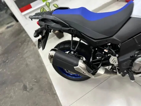 SUZUKI V-Strom DL 650 , Foto 6